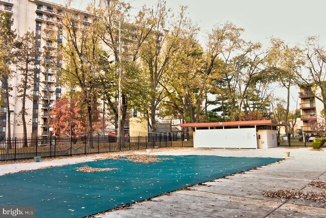 Photo - 10320 Westlake Dr Unit E103