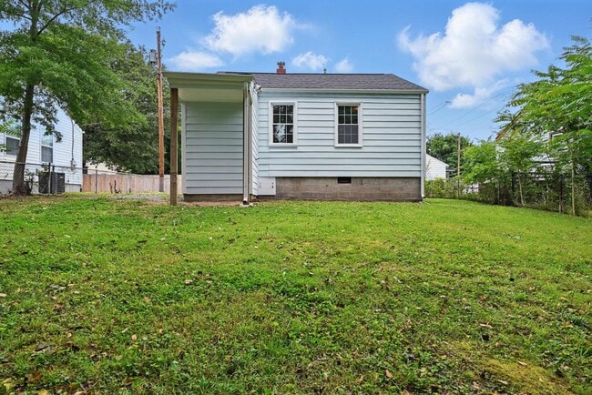 Building Photo - 862 Apperson St Rental