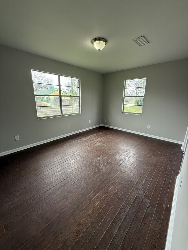 Photo - 1400 Indiana St