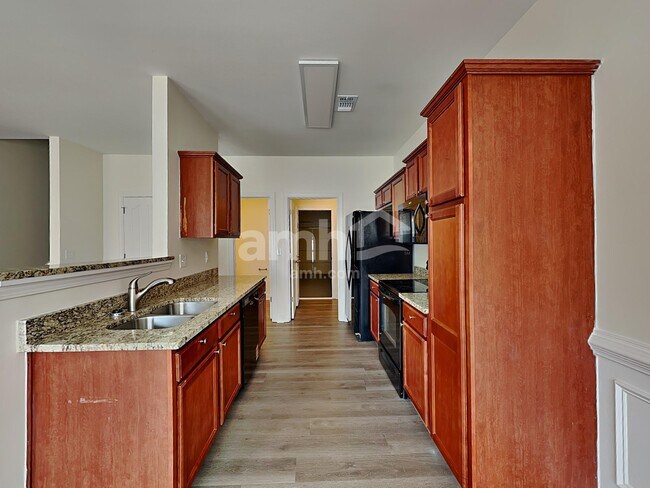 Photo - 5231 Apple Grove Rd