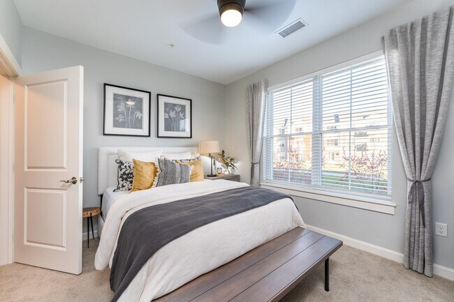 Photo - Redbrook Apartments