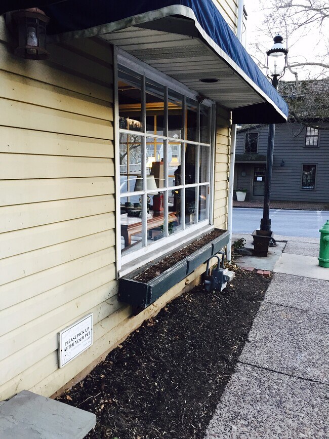 Commercial Office, Studio or Retail Space, Partial Street View, along 12 Stockton Avenue, New Hope, Bucks County, Pennsylvania. - 12 Stockton Avenue