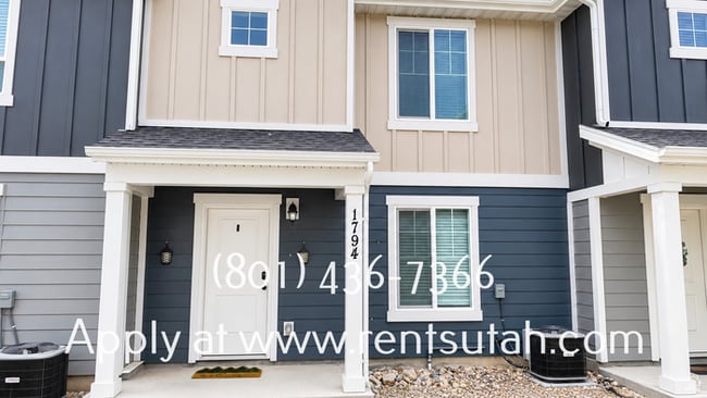 Building Photo - Payson Townhome