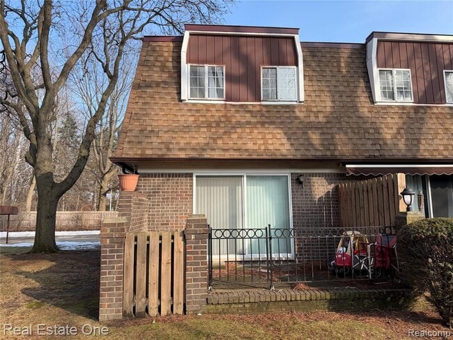 Photo - 37035 E Aragona Dr