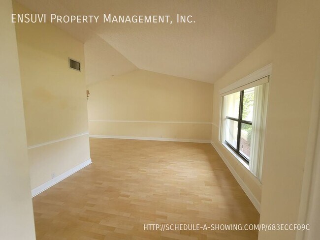 Photo - 5003 Bridgeport Dr