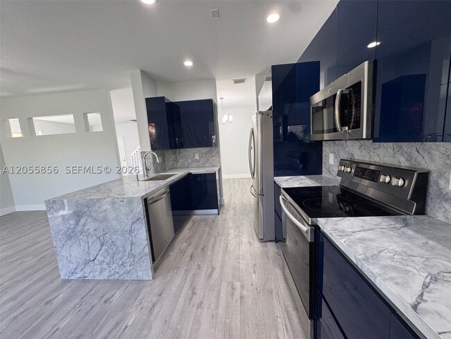 Photo - 4319 Greenbriar Ln