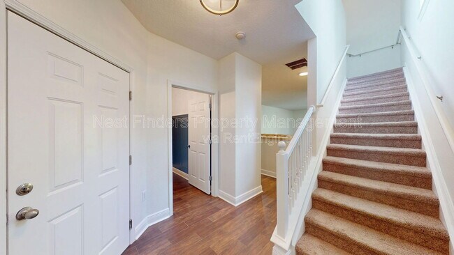 Photo - 5663 Greenland Rd