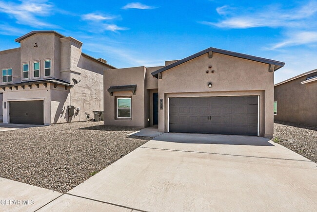 Photo - 928 Keenland Ave