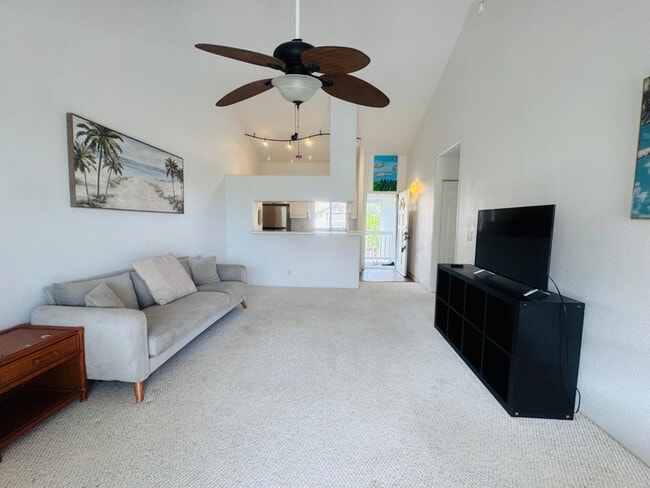 Photo - 75-6081-6081 Ali‘i Dr Unit D201