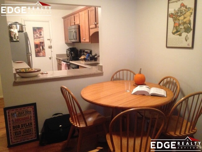 Photo - 804 Centre St Unidad 101