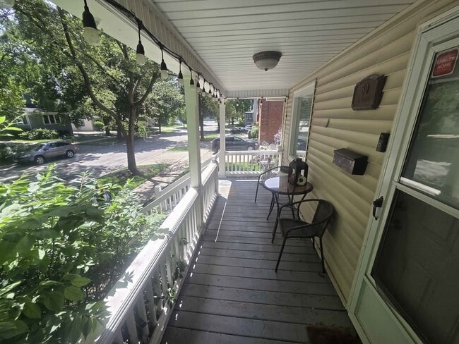 Photo - 50 N Waiola Ave