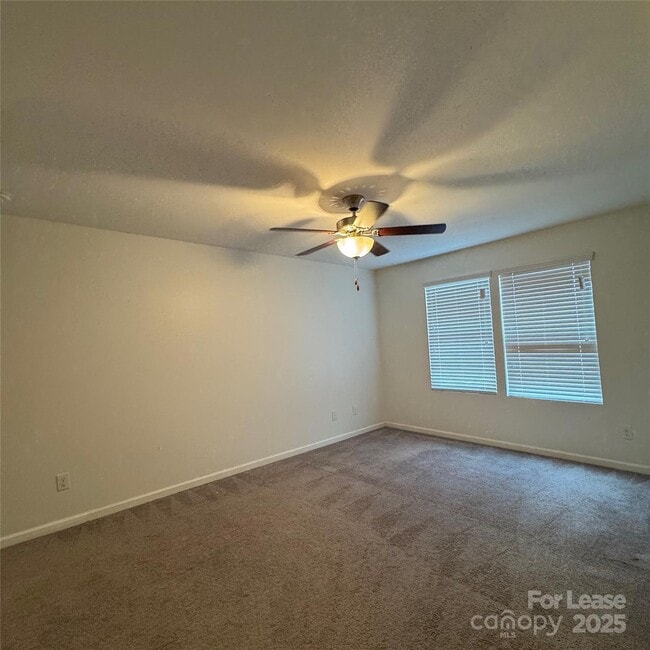 Photo - 8012 Camden Crossing