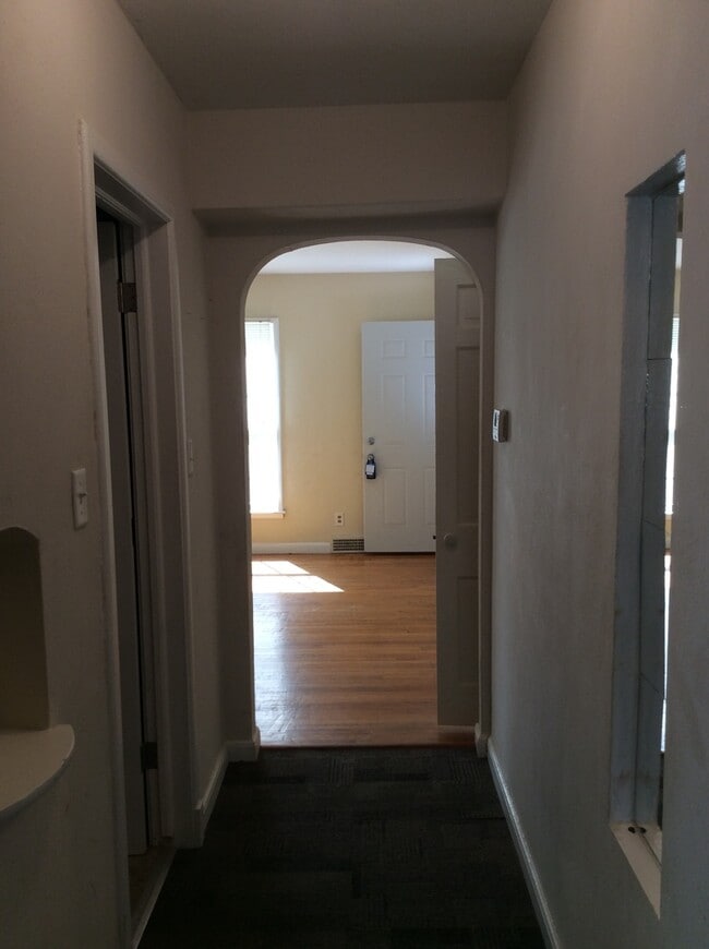 2636.5 Capitol Ave
