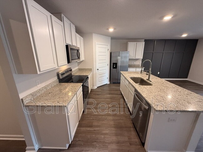 Photo - 7640 Gumbo Ave