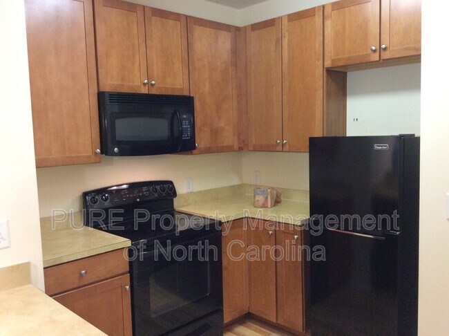 Photo - 630 Calvert St Unit 211