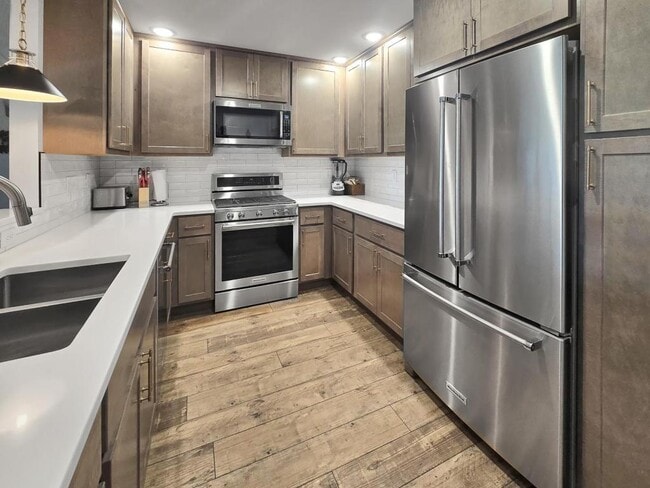 Photo - 1558 Blaine's Wy