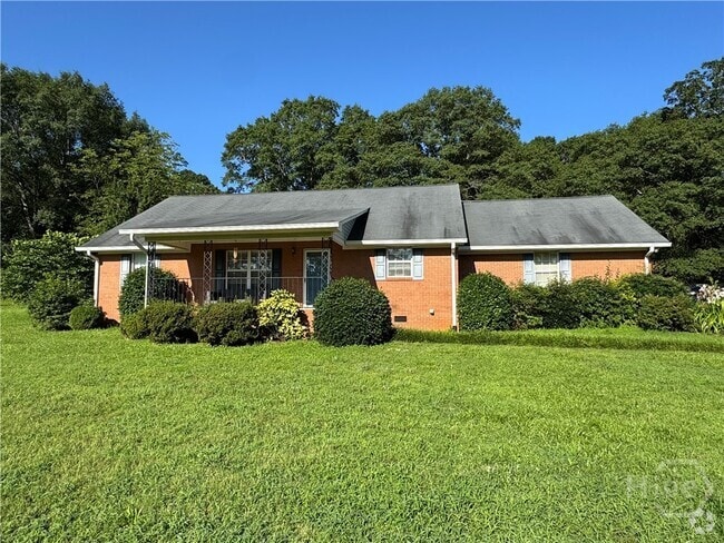 Building Photo - 2300 Colham Ferry Rd Rental
