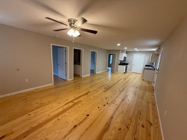 Photo - 80 Redwood Ln