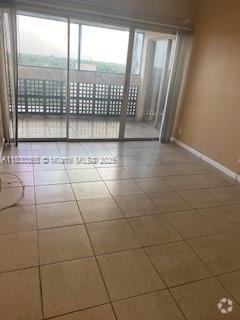 Building Photo - 3301 Spanish Moss Terrace Unit 906 Rental