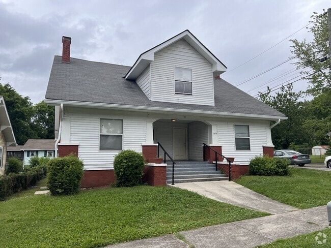Building Photo - 1939 McCalla Ave Rental