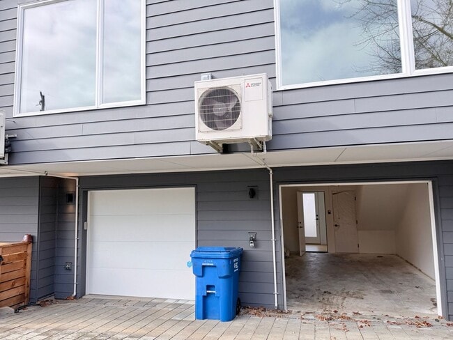 Photo - Modern 3-Level Townhome (2020) with Private Garage, Roof Deck & A/C