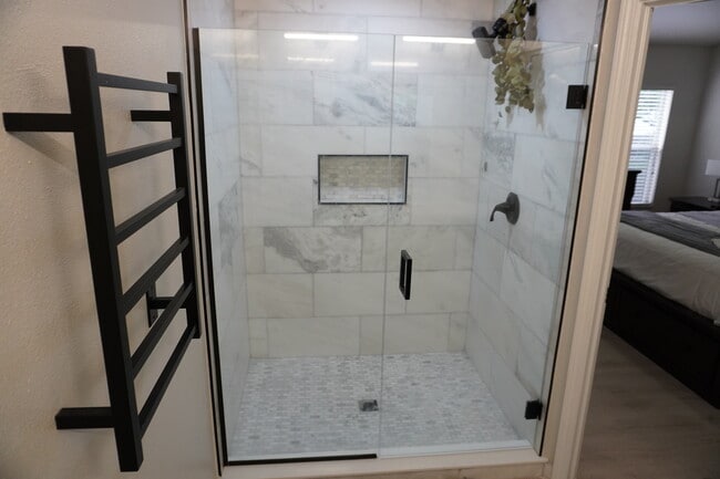 Photo - 4923 Barnstead Dr