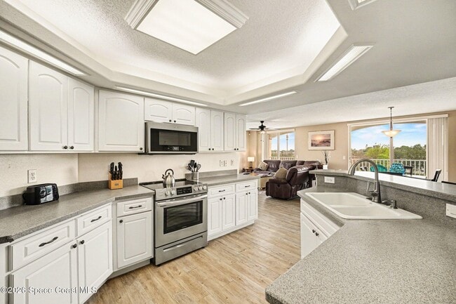 Photo - 820 Del Rio Way Unit 401