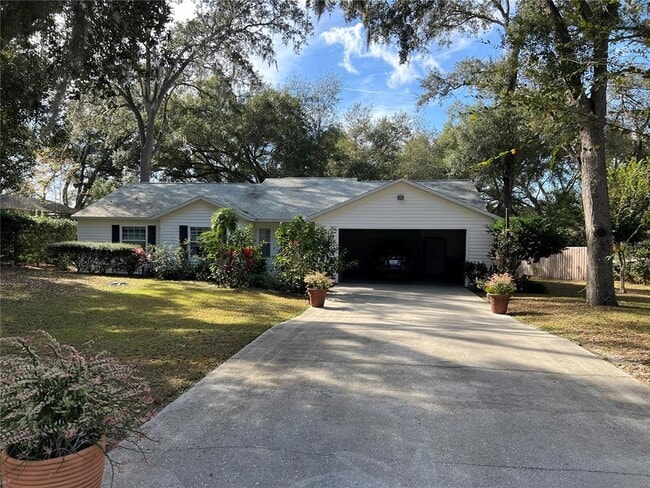 Building Photo - 36338 W Spring Lake Blvd