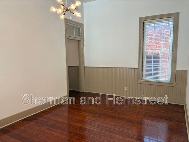 Photo - 1030 Broad St