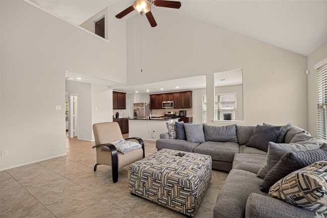 Photo - 322 Marble Springs Ln
