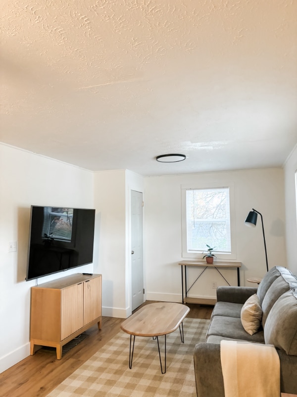 Photo - 1006 W Broadway St