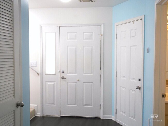 Photo - 1517 Regency Rd