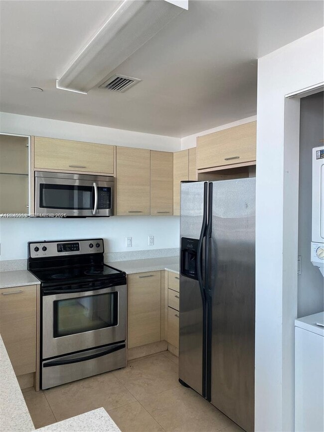 Photo - 350 NE 24th St Unit 813