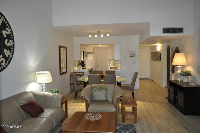 Photo - 11032 N 28th Dr Unit 303