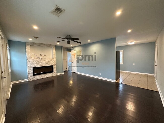 Photo - 7752 Beech Ave