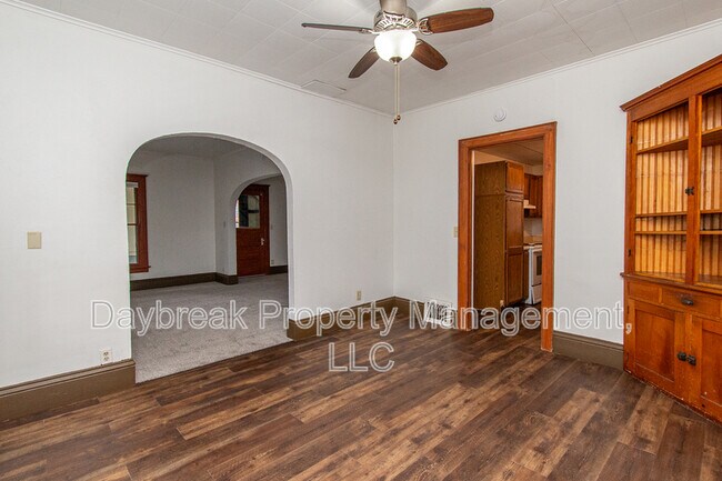 Photo - 1116 7th St N