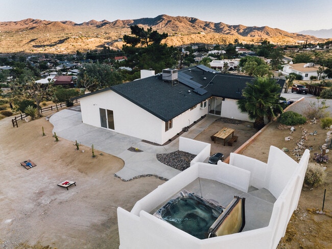 Photo - 7370 North Park