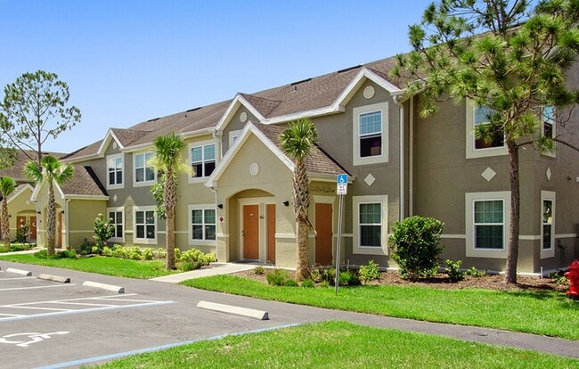 Photo - Seven Palms Apartments