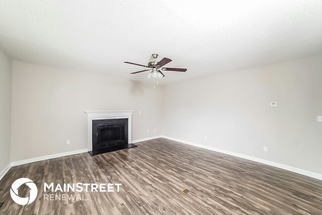 Photo - 154 Twin Valley Dr