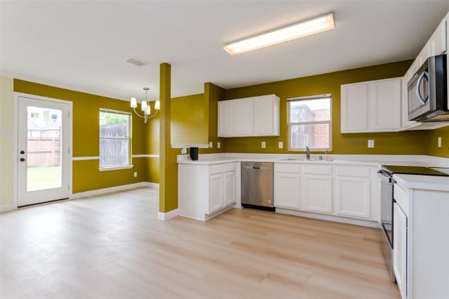 Photo - 1434 Foxwood Ln