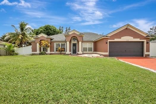 Photo - 1530 SW Escobar Ln