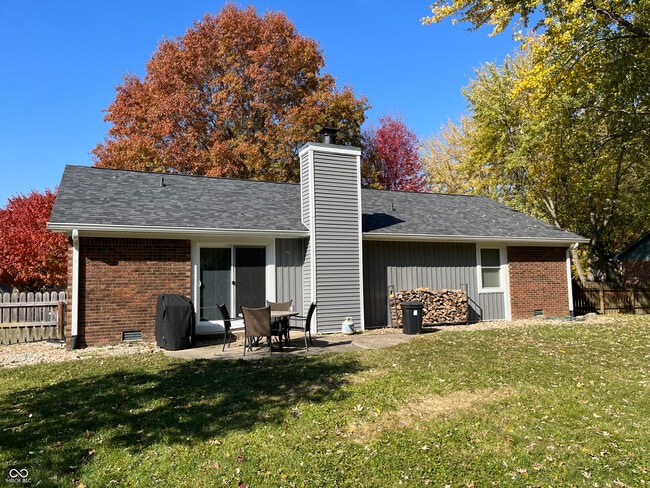 Photo - 627 San Carlos Dr