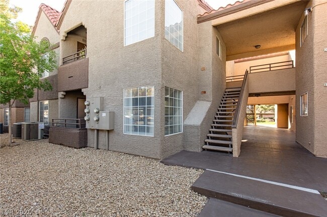 Building Photo - 2200 S Fort Apache Rd Unit 1206