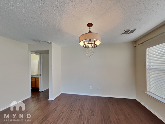 Photo - 316 Willow Oak Dr