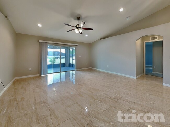 Photo - 1016 15th St NE