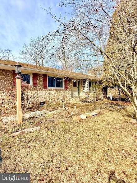 Photo - 2360 New Schuylkill Rd