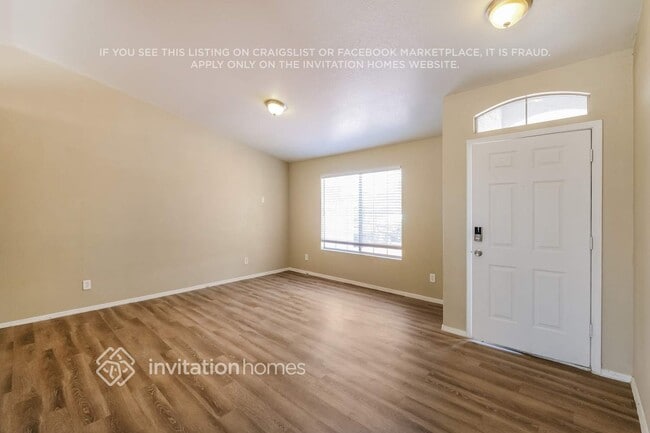 Photo - 2703 N 87th Ave