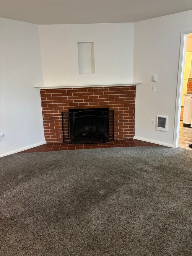 Photo - 3819 NE 82nd Ave