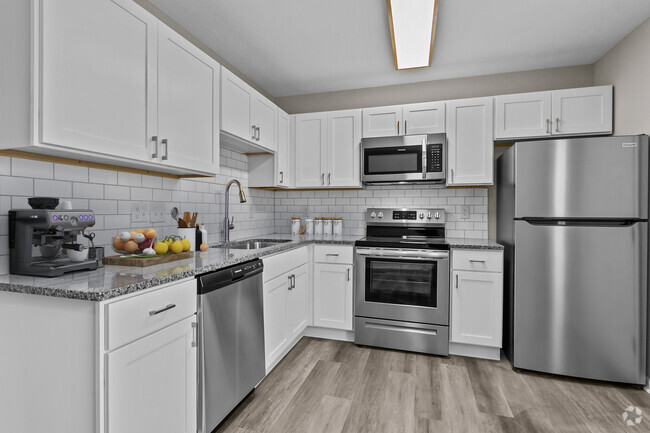 Azalea Kitchen Staged - Elizabeth Street Townhomes