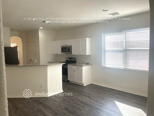 Photo - 411 Drake Ln